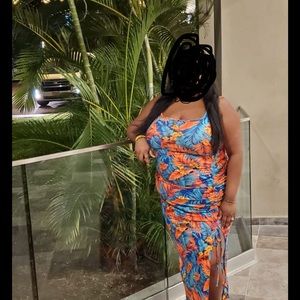 Worn once. Beautiful vacation dress